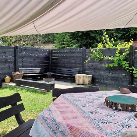 アパート W Lipowej Dolinie *